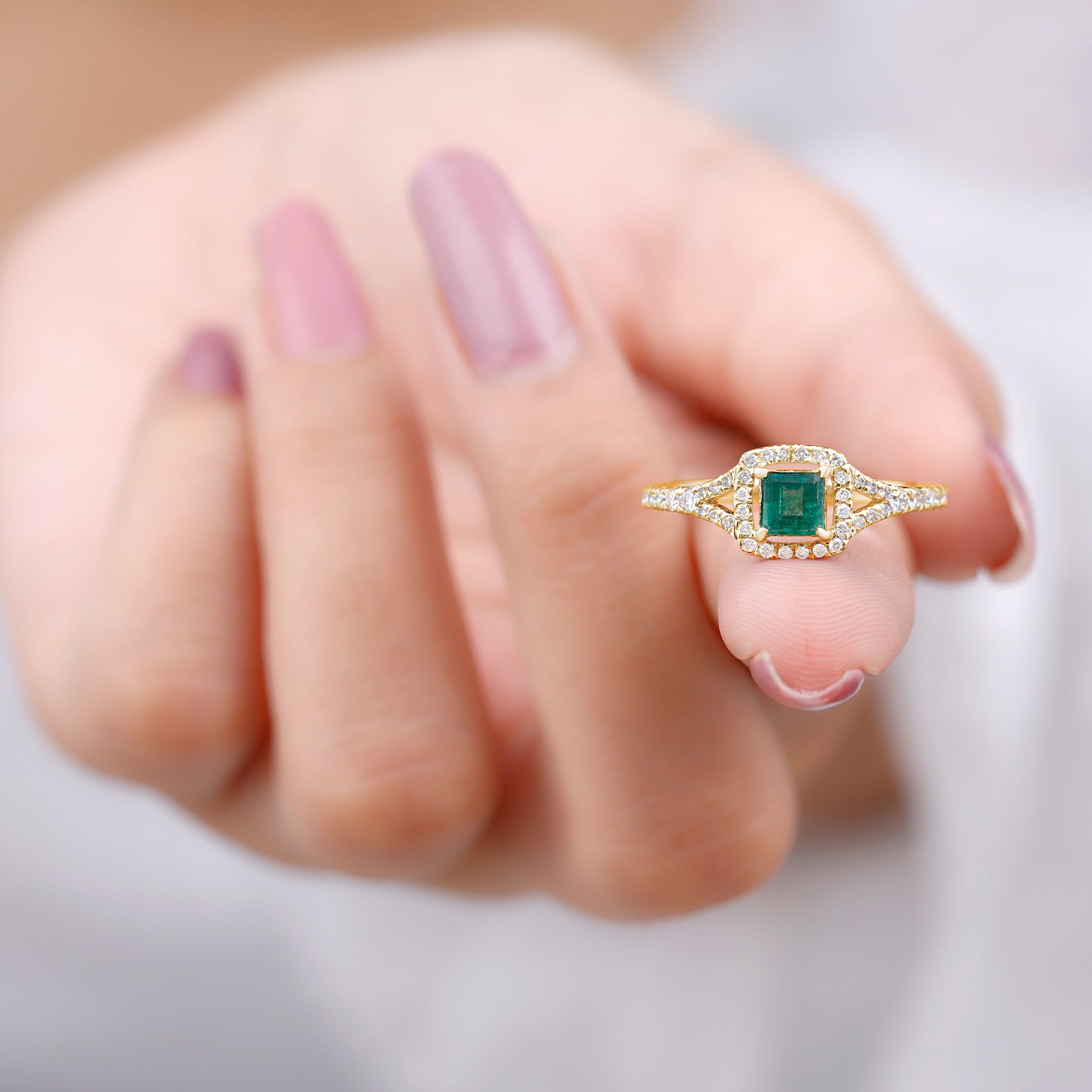 Rosec Jewels-Princess shape Emerald Engagement Ring with Diamond Split Shank