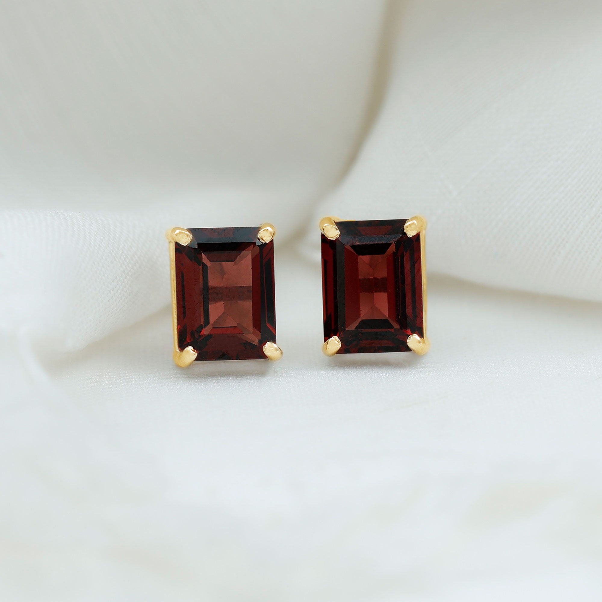 January Birthstone 3.50 CT Octagon Cut Garnet Solitaire Stud Earrings Garnet - ( AAA ) - Quality - Rosec Jewels